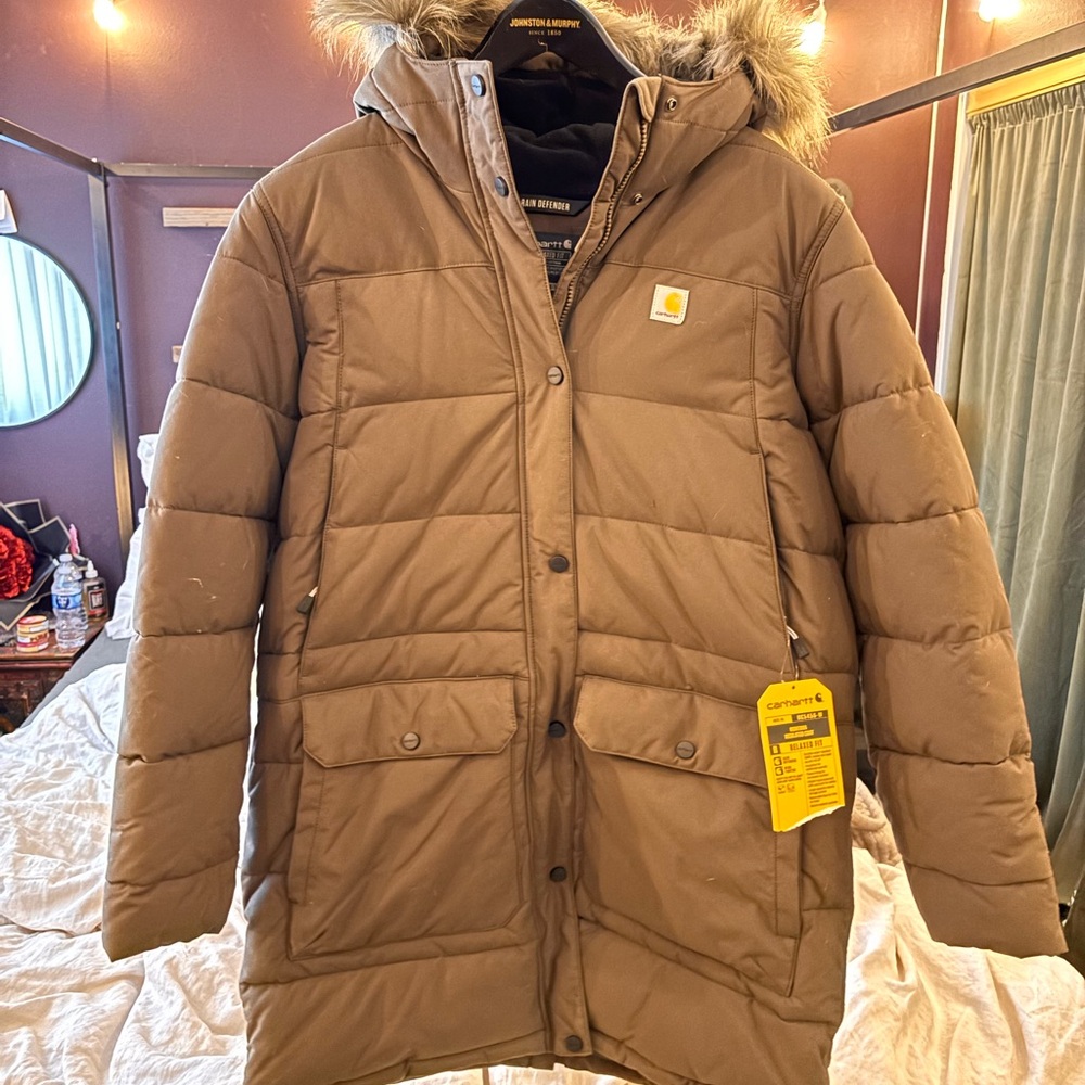 Carhartt Olive Green Women’s Parka with Fur Trim Hood NWT
